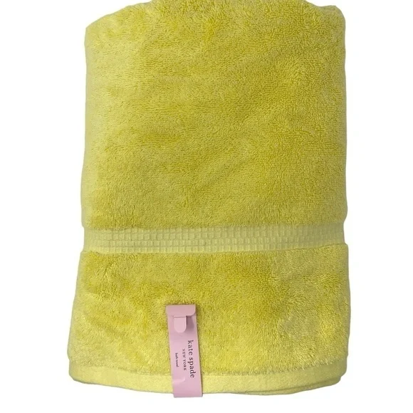 Kate Spade Goldfinch yellow Bath Towel NWT - Picture 3 of 6